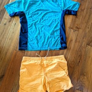 Men's swimwear shirt and shorts size L